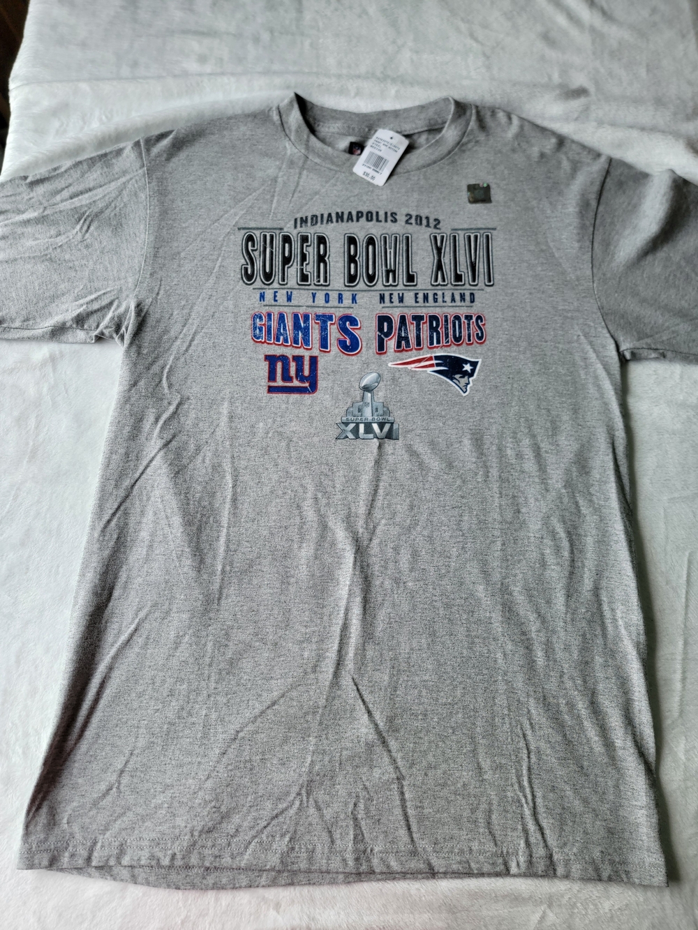 NFL Super Bowl XLVI Giants vs Patriots Short Sleeve Tee